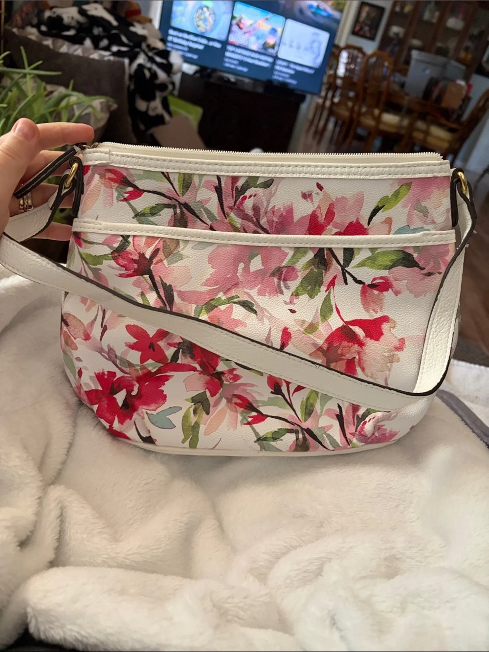 Liz Claiborne White Floral Shoulder Bag with Pink & Red Flowers